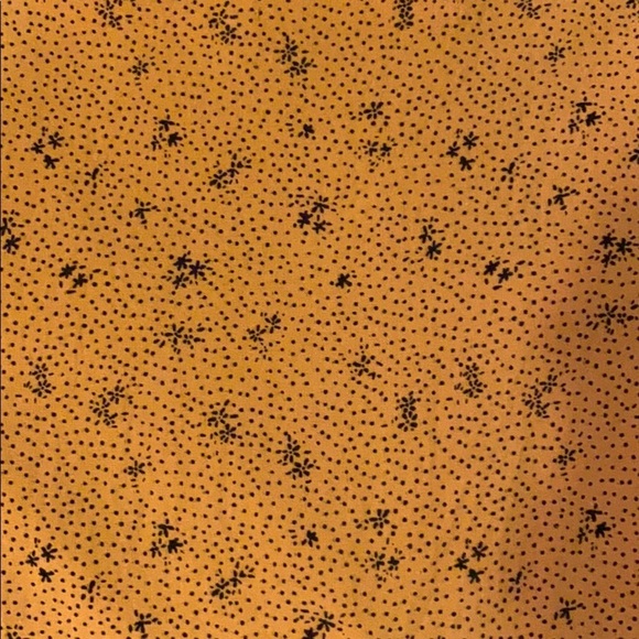 Urban Outfitters cute yellow gold & black top XS​ - Picture 11 of 16